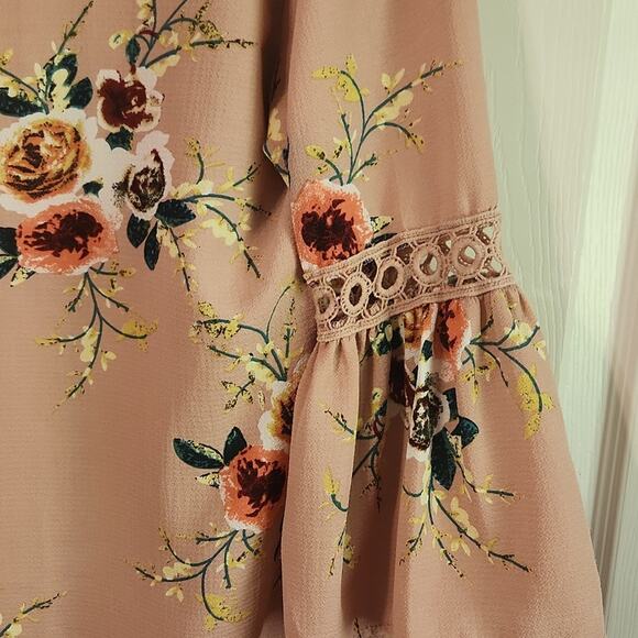 Dusty Rose Floral Kimono Size SM Bell Sleeves Lace Fairycore Girlhood Feminine - Picture 3 of 8